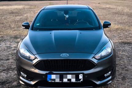 Ford Focus 97.300 km 11.700 &euro; Hockenheim 68766