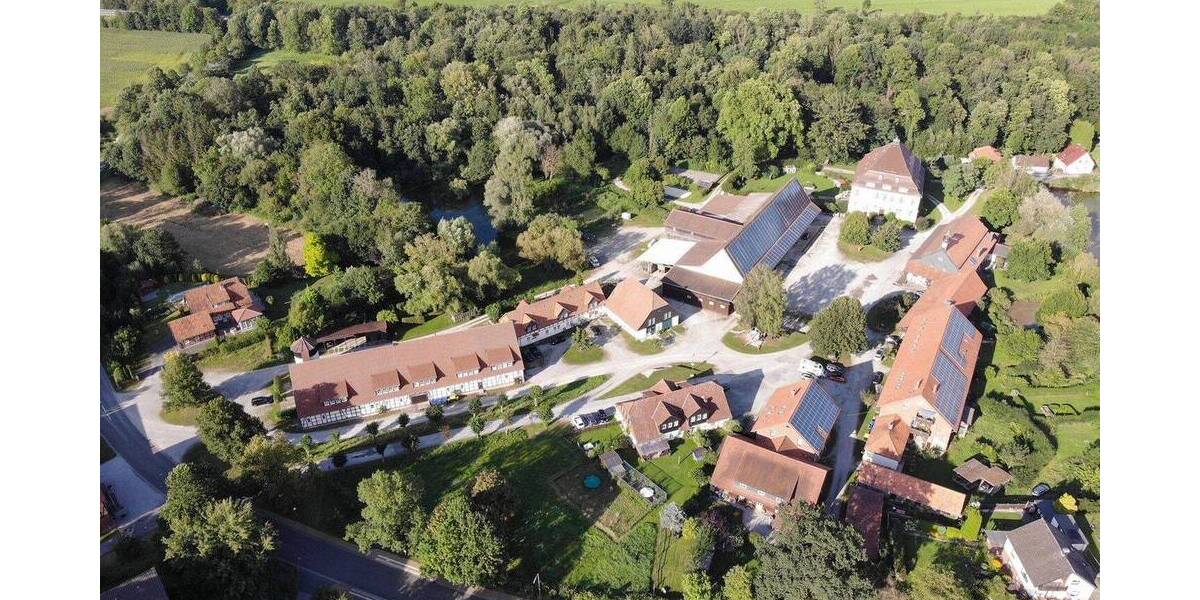 Etagenwohnung Seesen Kirchberg - 3 Zimmer, 129 m&sup2;, 895&euro; | Angebot:26344022