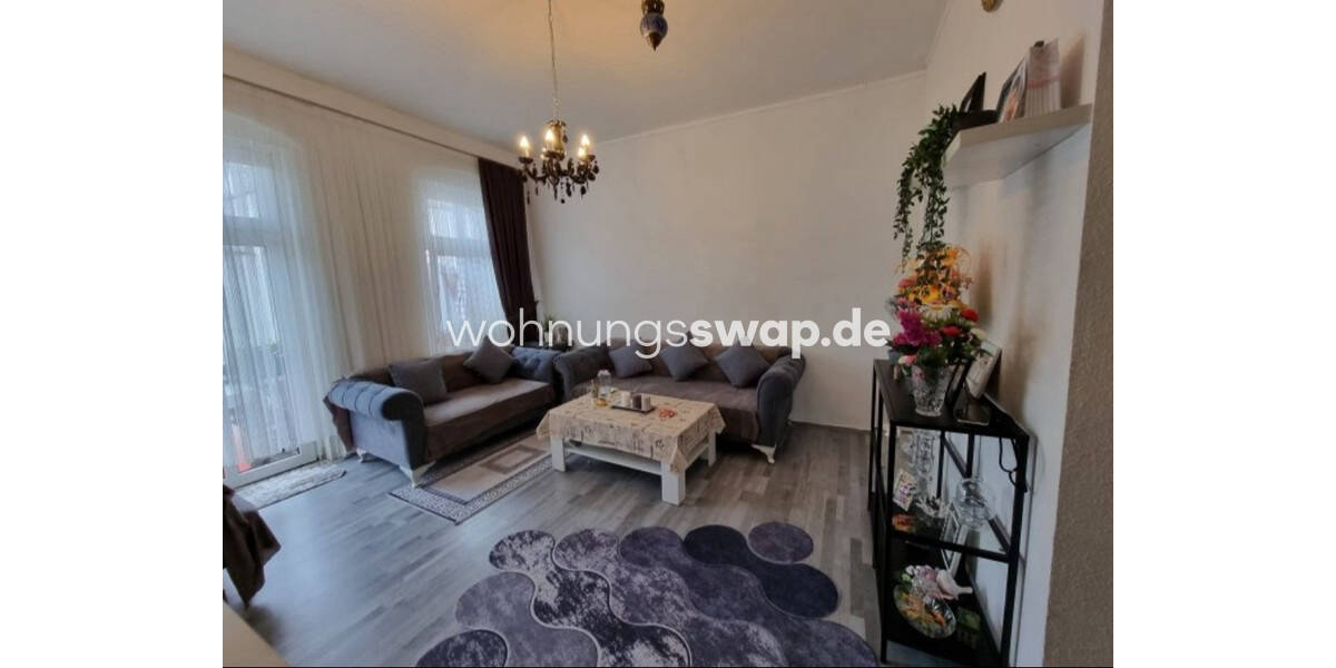 Etagenwohnung Berlin Neukölln - 2 Zimmer, 60 m&sup2;, 300&euro; | Angebot:26035701