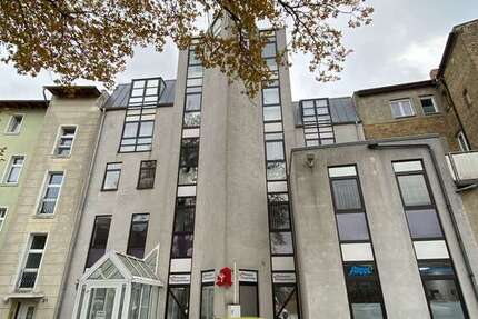 Büro in Bitterfeld 125.000 € 104.51 m² zimmer