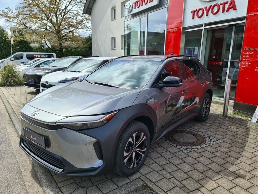 Toyota bZ4X 12.600 km 33.980 € Lauchringen 79787