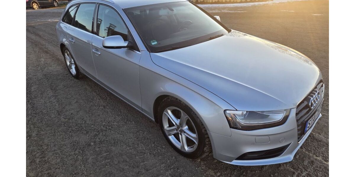 Audi A4 170.000 km 10.800 &euro; Seefeld 82229