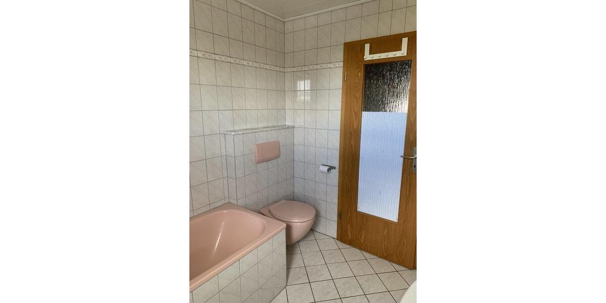 Erdgeschoßwohnung Arnstadt - 4 Zimmer, 110 m&sup2;, 229.500&euro; | Angebot:27166647