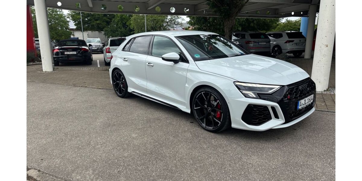 Audi RS3 63.000 km 45.999 &euro; Bad Wörishofen 86825
