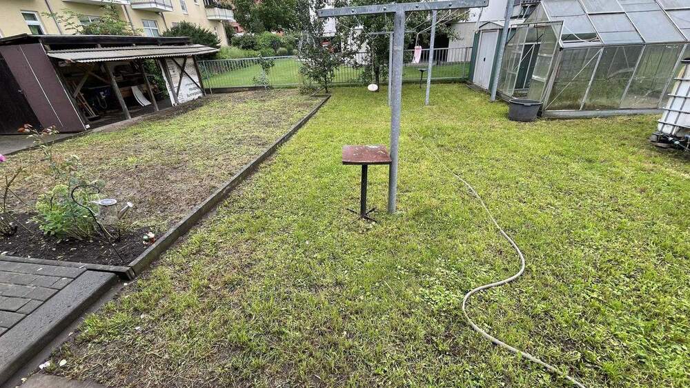 Mehrfamilienhaus, Wohnhaus Heidenau - 9 Zimmer, 150 m&sup2;, 270.000&euro; | Angebot:24532399