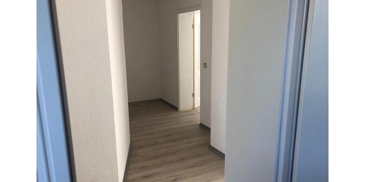 Mehrfamilienhaus, Wohnhaus Suhl - 9 Zimmer, 260 m&sup2;, 295.000&euro; | Angebot:27109797