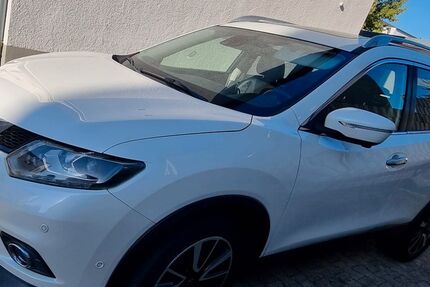 Nissan X-Trail 126.000 km 15.100 &euro; Oberhausen-Rheinhausen 68794