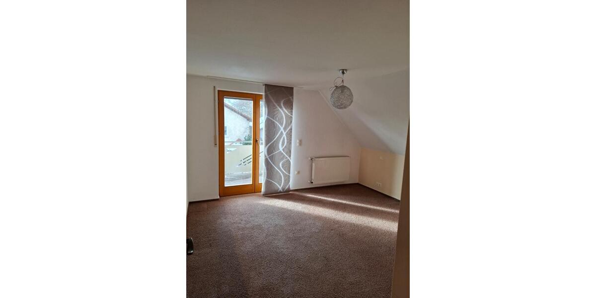 Einfamilienhaus Schonungen Forst - 8 Zimmer, 155 m&sup2;, 365.000&euro; | Angebot:26759985