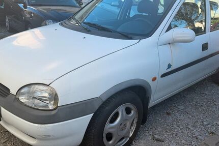Opel Corsa 98.000 km 1.200 &euro; Bielefeld 33659