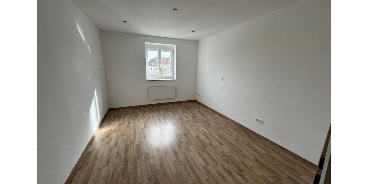 Etagenwohnung Sulzbach-Rosenberg Rosenberg - 2 Zimmer, 67 m&sup2;, 635&euro; | Angebot:25396627