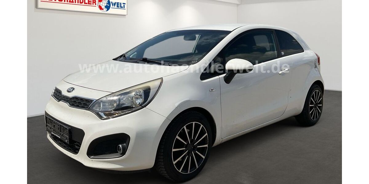 Kia Rio 256.768 km 4.999 &euro; Brehna 06796