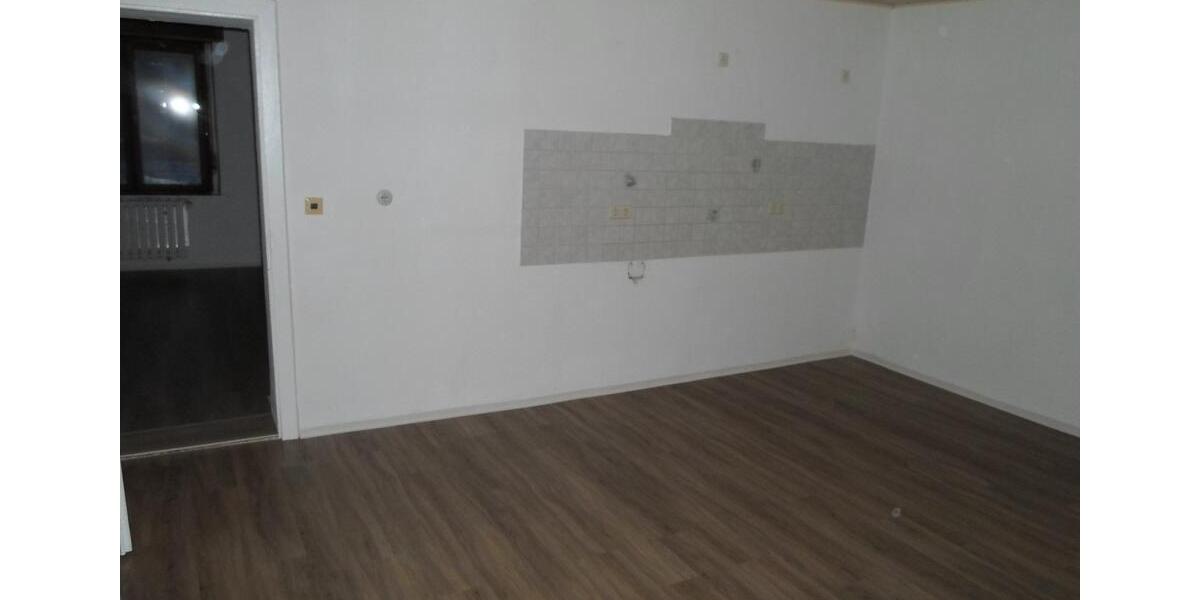 3 Raum Wohnung sowie Wohnküche 3 zimmer