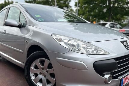 Peugeot 307 138.000 km 2.690 € berlin 12681
