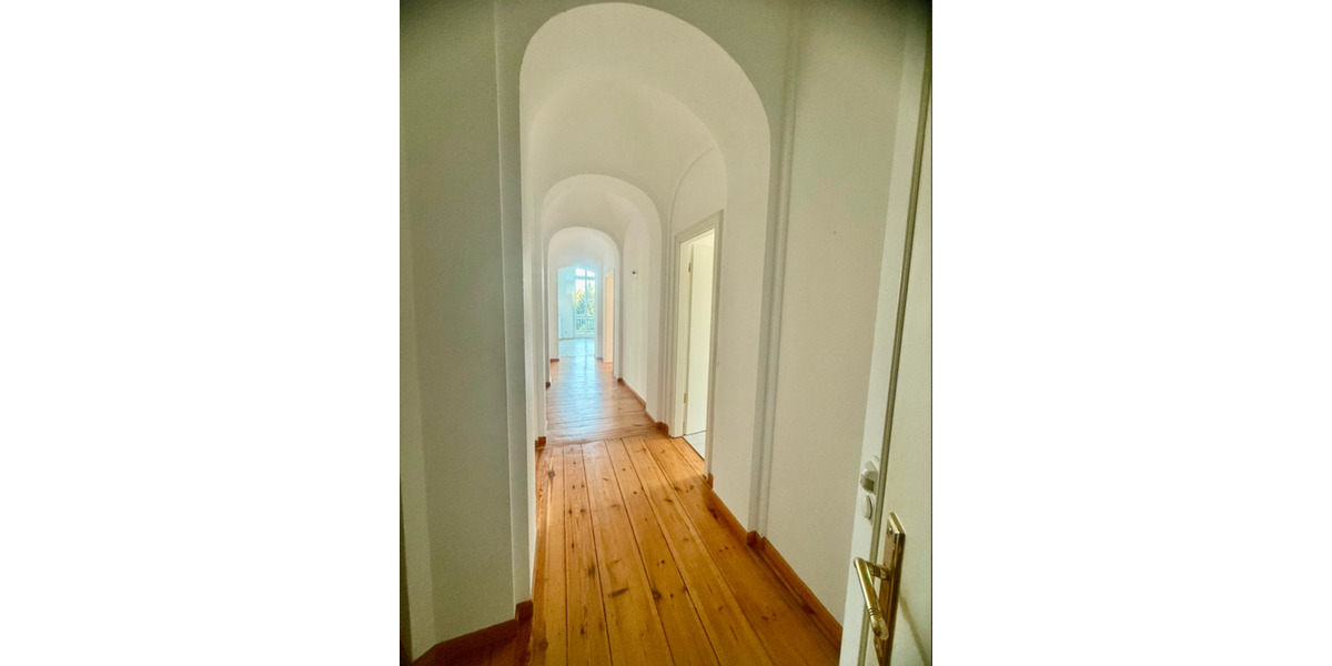 Hochparterre Oberbarnim - 4 Zimmer, 139 m&sup2;, 1.900&euro; | Angebot:25311432