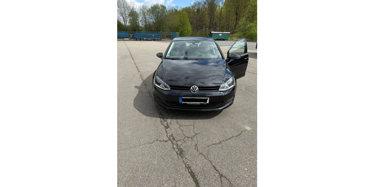 VW Golf 147.000 km 6.200 &euro; Großmaischeid 56276