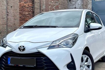 Toyota Yaris 28.753 km 12.500 &euro; Mülheim 45468