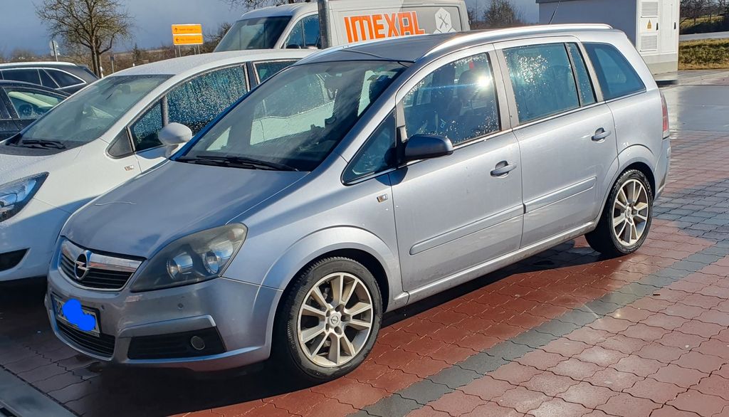Opel Zafira 249.000 km 3.000 &euro; Gäufelden 71126
