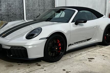 Porsche 992 8.000 km 225.911 &euro; Feldkirchen bei München 85622
