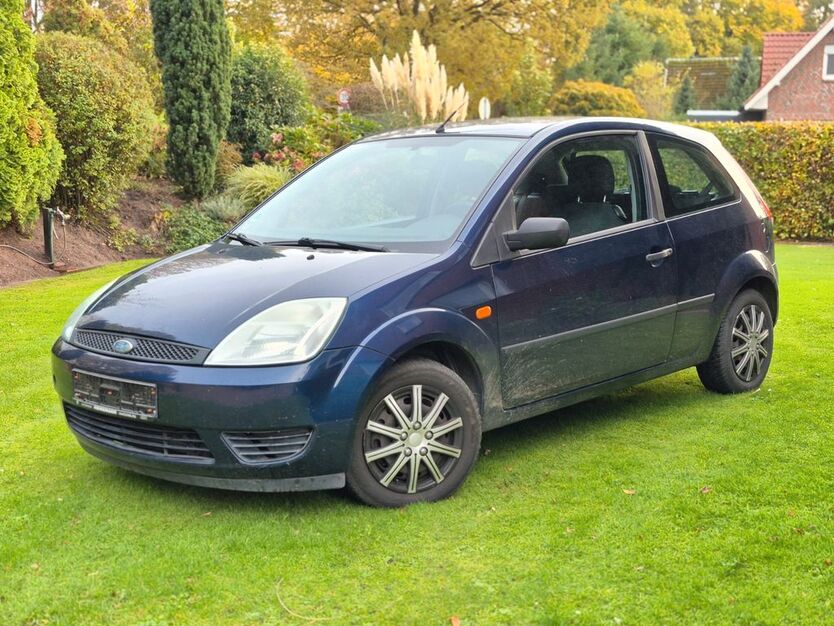 Ford Fiesta 177.000 km 1.100 € Oldenburg 26135