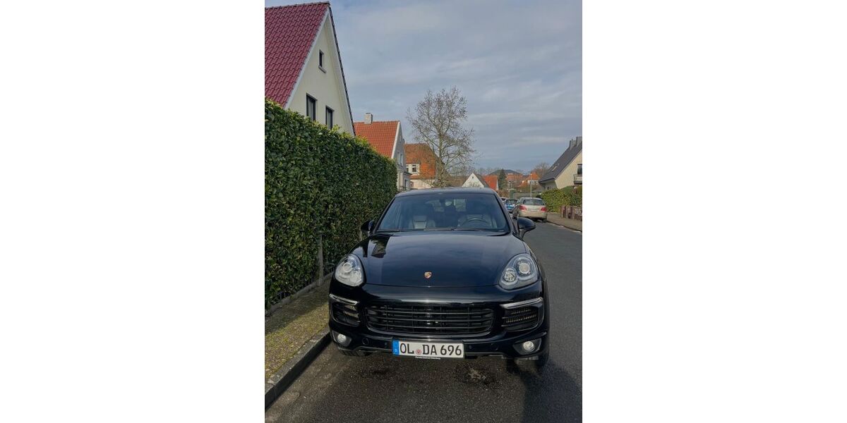 Porsche Cayenne 123.000 km 35.600 &euro; Oldenburg 26123