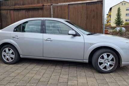 Ford Mondeo 260.000 km 1.799 &euro; Salach 73084