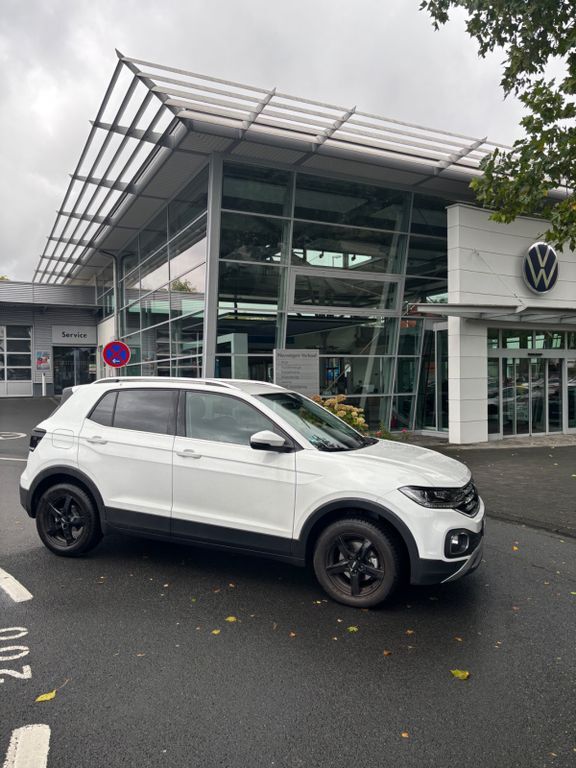VW T-Cross 4.342 km 26.250 € Siegen 57072
