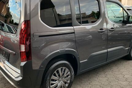 Peugeot Rifter 69.000 km 21.690 € Moers 47443