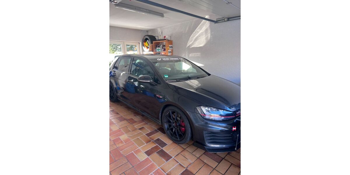 VW Golf 128.000 km 14.000 &euro; Bad Camberg 65520