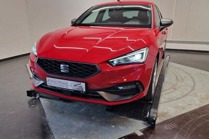 Seat Leon 61.320 km 16.490 &euro; Ladbergen 49549