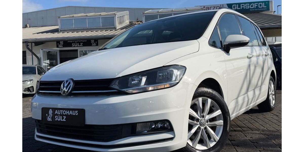 VW Touran 53.739 km 17.899 &euro; Lohmar 53797
