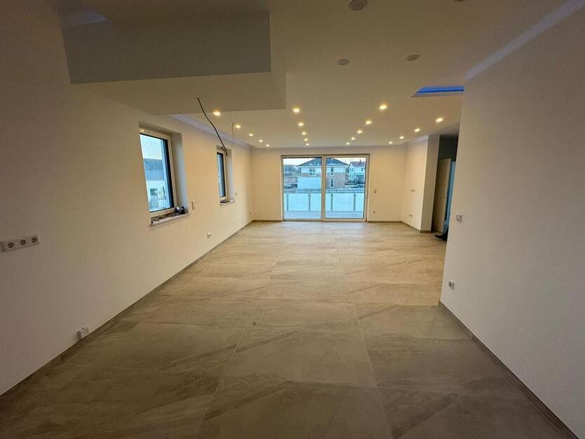 Erstbezug OG Wohnung Doppelhaus