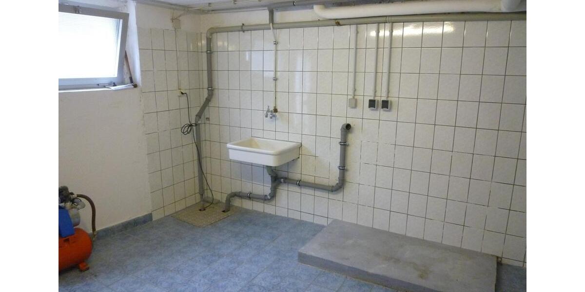 Reihenhaus Tönisvorst - 1 Zimmer, 100 m&sup2;, 1.100&euro; | Angebot:24996917