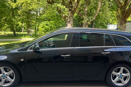 Opel Insignia 179.000 km 8.190 &euro; Augsburg 86161