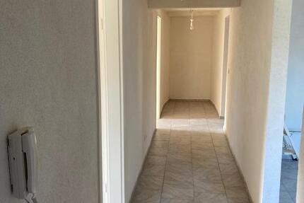 Wohnung Laufenburg (Baden) - 3 Zimmer, 95 m&sup2;, 800&euro; | Angebot:25537885