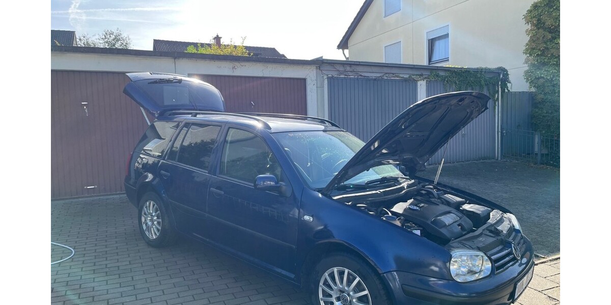 VW Golf IV Variant 295.000 km 2.750 € Bayreuth 95410