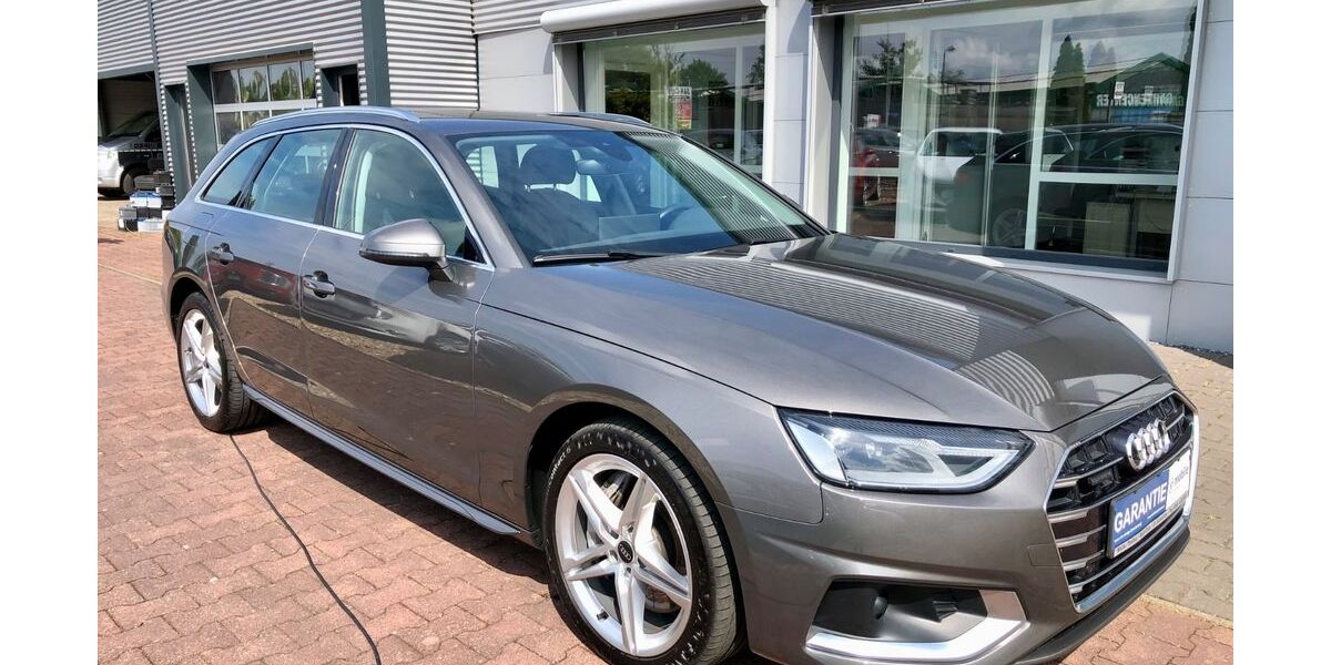 Audi A4 124.995 km 23.999 &euro; Halle/Saale 06118