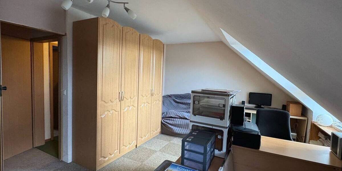 Reihenmittelhaus Fürth Burgfarrnbach - 6 Zimmer, 120 m&sup2;, 399.000&euro; | Angebot:26274329