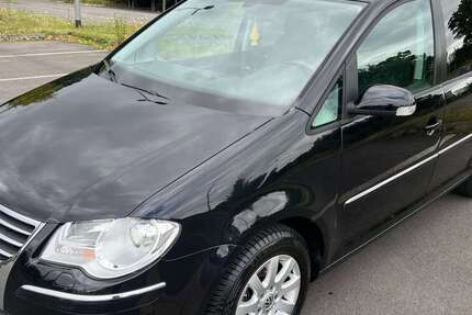 VW Touran 184.200 km 6.700 € Bottrop 46238