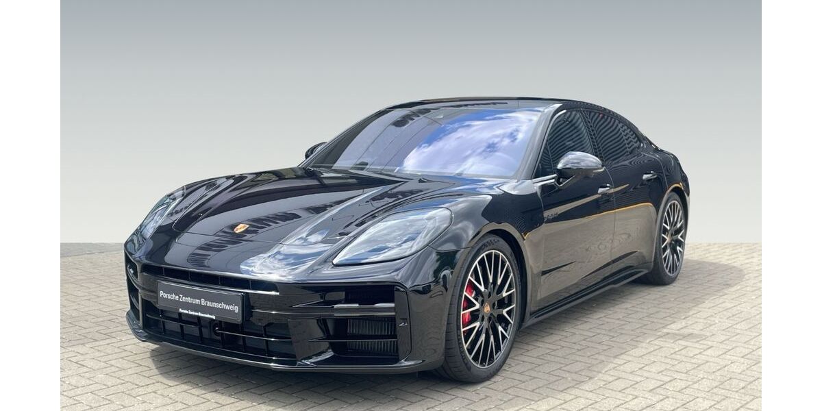 Porsche Panamera 11.500 km 147.860 € Braunschweig 38114