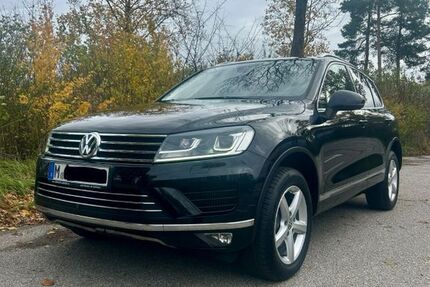 VW Touareg 185.000 km 19.500 € Gräfelfing 82166