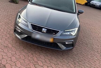 Seat Leon 125.000 km 15.900 &euro; Süderlügum 25923