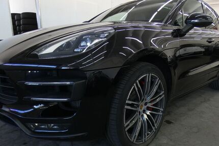 Porsche Macan 187.500 km 35.499 &euro; Metzingen 72555