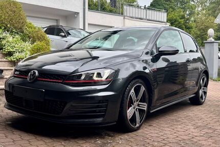 VW Golf 36.150 km 16.900 &euro; Göttingen 37073