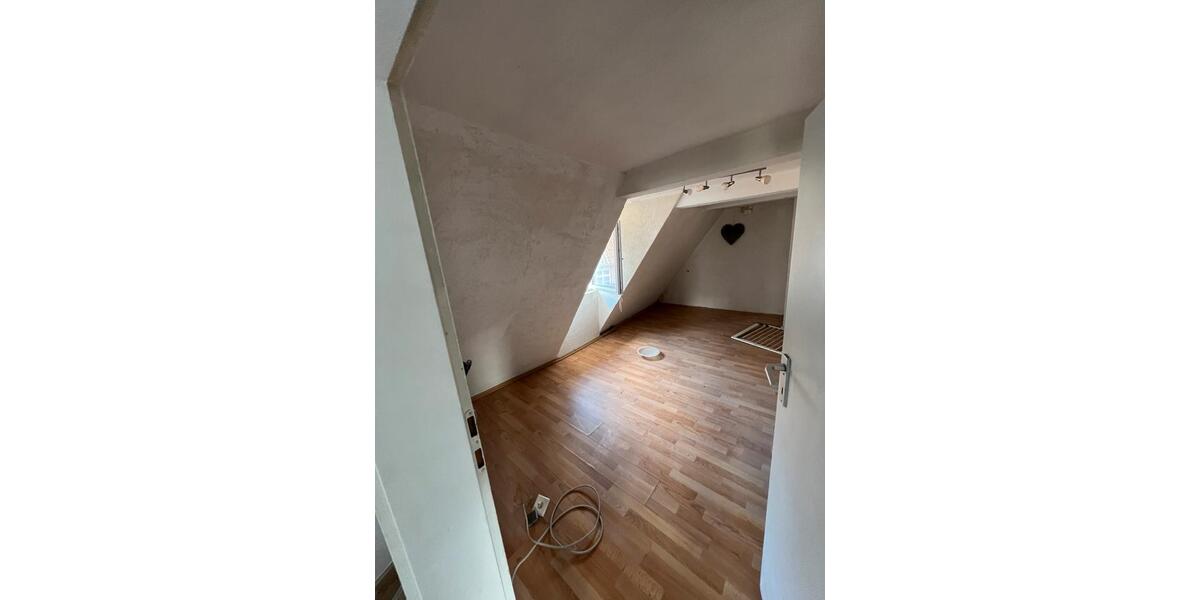 Einfamilienhaus Bad Lauterberg im Harz - 9 Zimmer, 160 m&sup2;, 134.999&euro; | Angebot:25894955