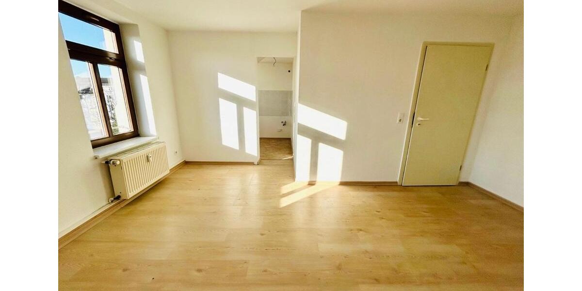 Dachgeschoßwohnung Chemnitz Altendorf - 2 Zimmer, 41 m&sup2;, 225&euro; | Angebot:26673504