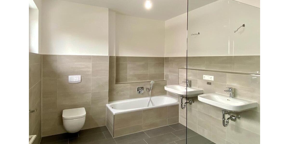 Einfamilienhaus Gilching - 4 Zimmer, 165 m&sup2;, 2.950&euro; | Angebot:24715177