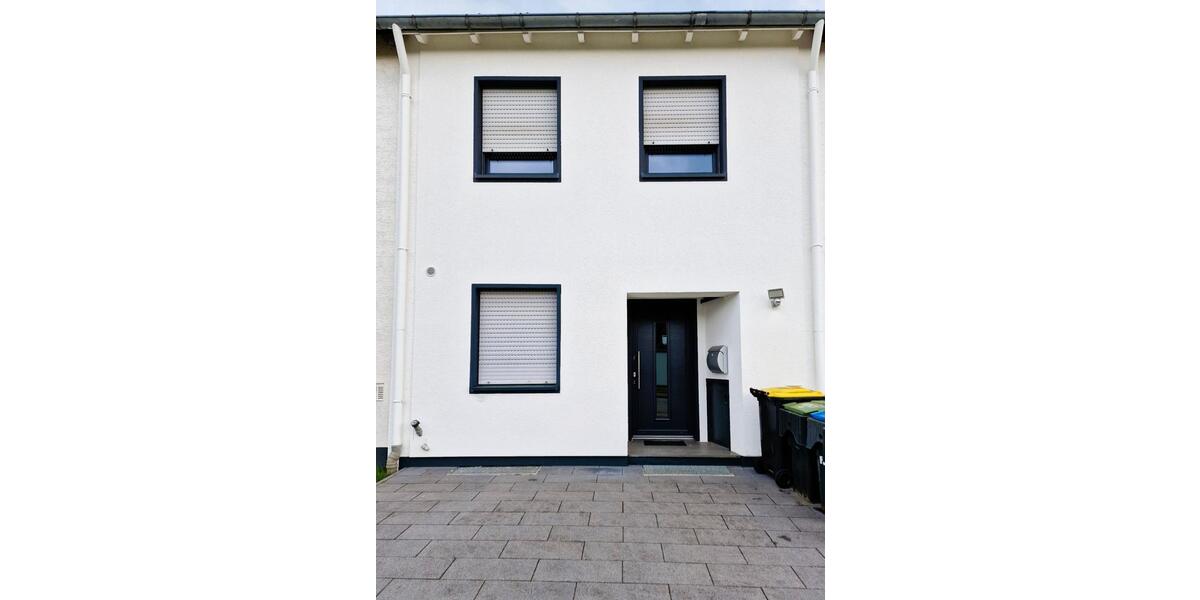 Reihenhaus Blomberg - 3 Zimmer, 115 m&sup2;, 234.999&euro; | Angebot:27083313
