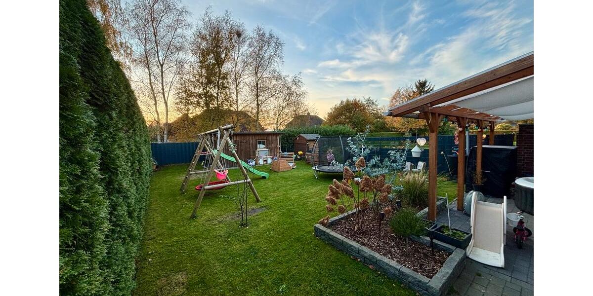 Moderne Doppelhaushälfte in Flachsmeer 4 zimmer