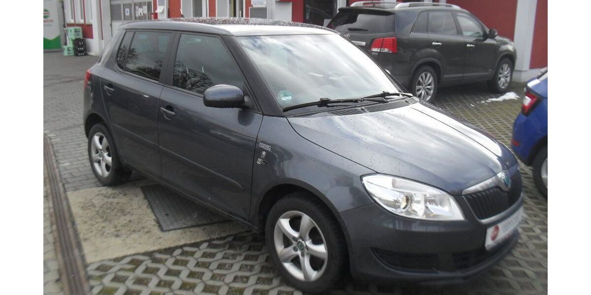 Skoda Fabia 106.717 km 5.785 &euro; Schkölen 07619