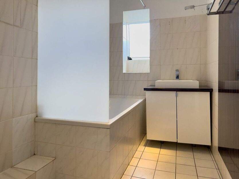 Mehrgenerationen-Familien-Haus in Bestlage 1 zimmer